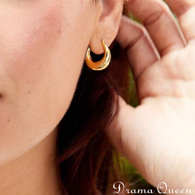 Bella Hoops 