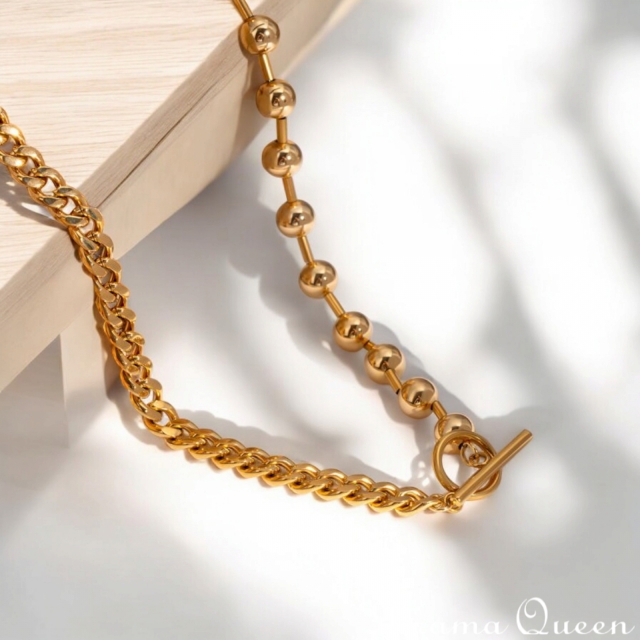 Carla Necklace