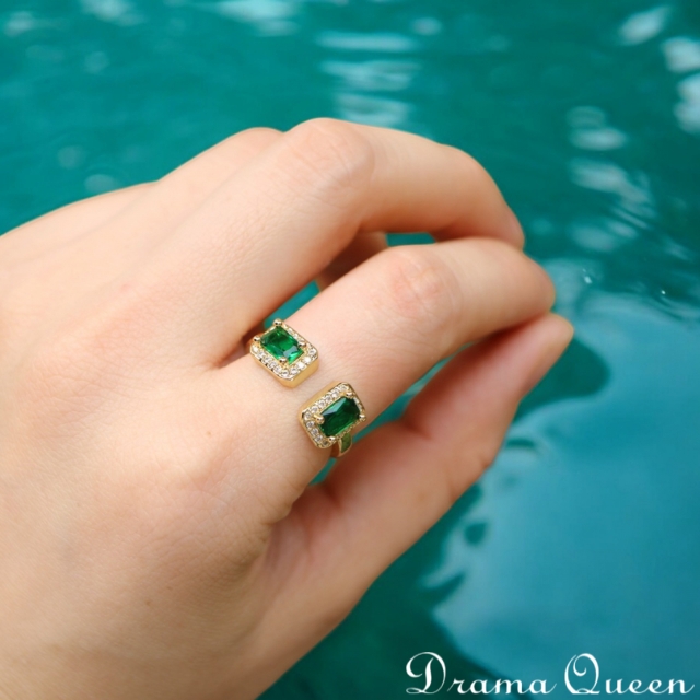Diana Ring 