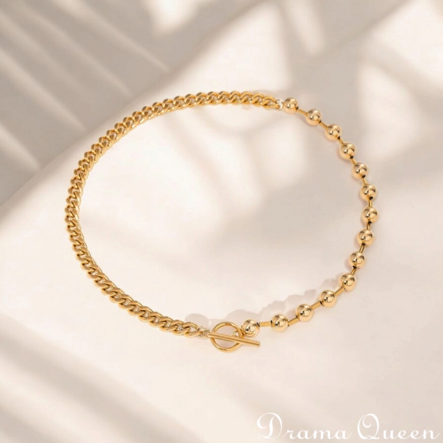 Carla Necklace