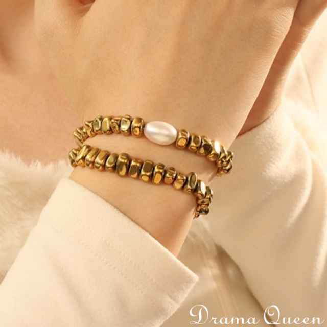 Lily Braclet ( without pearls )