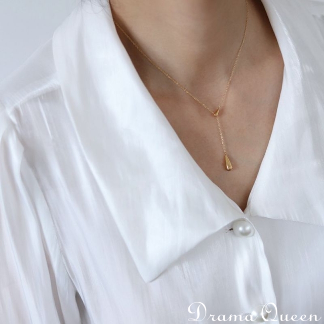 Teardrop Necklace 
