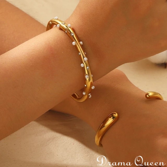 Lea Bangle