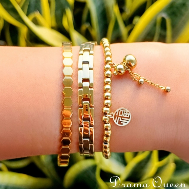 Louisa Bangle