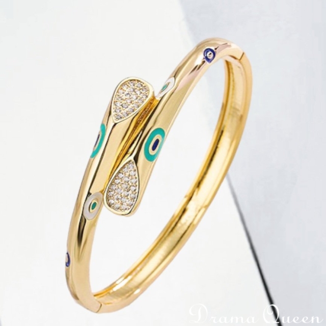 Phoebe Bangle 