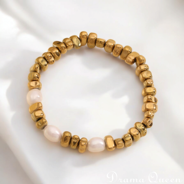 Lily Braclet (3 Pearls)
