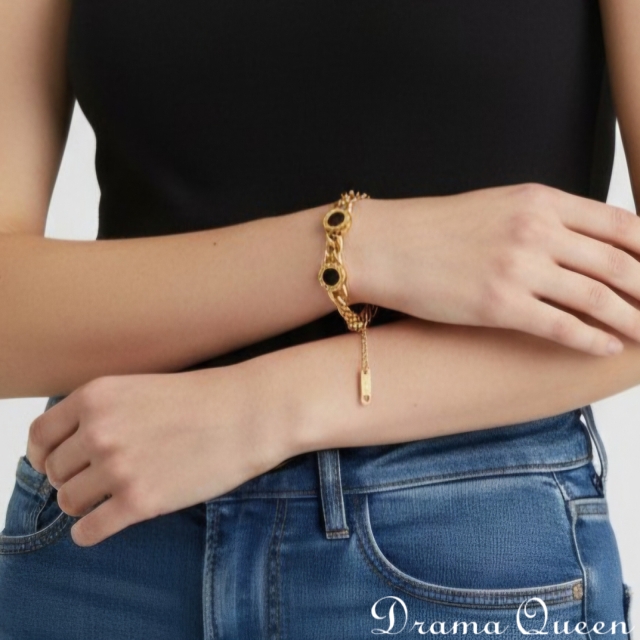 Victoria Chain Bracelet