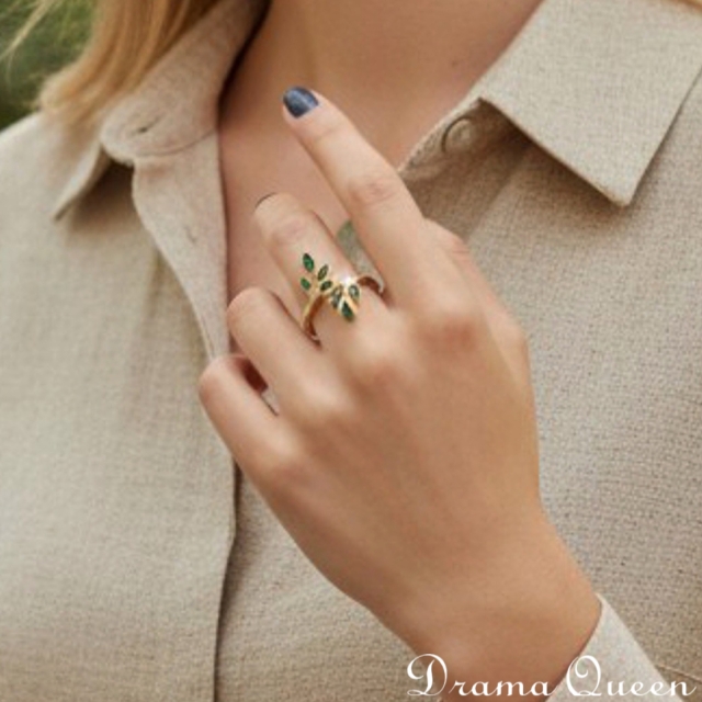 Emerald Leaf Ring